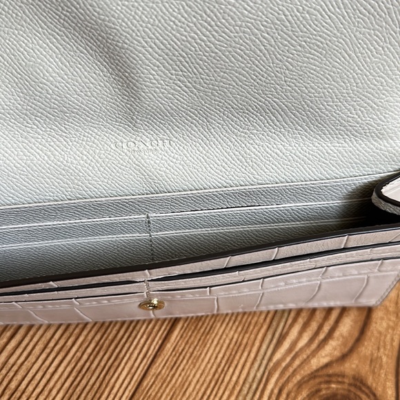 COACH SOFT WALLET IN CROCODILE EMBOSSED LEATHER - Picture 4 of 6